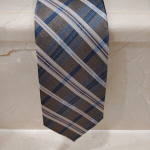 Elegant Blue and Gray Checkered Tie